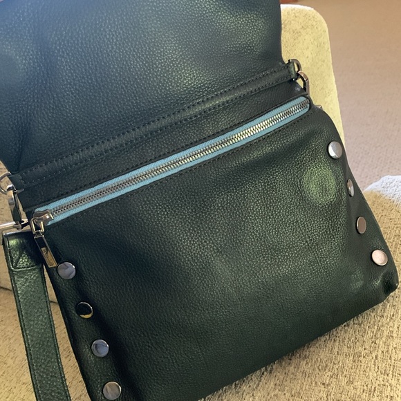 Hammitt VIP Medium & Ruched Strap in Black w/Skylight Blue Zip!! RARE!!! ✨✨ - Picture 3 of 10